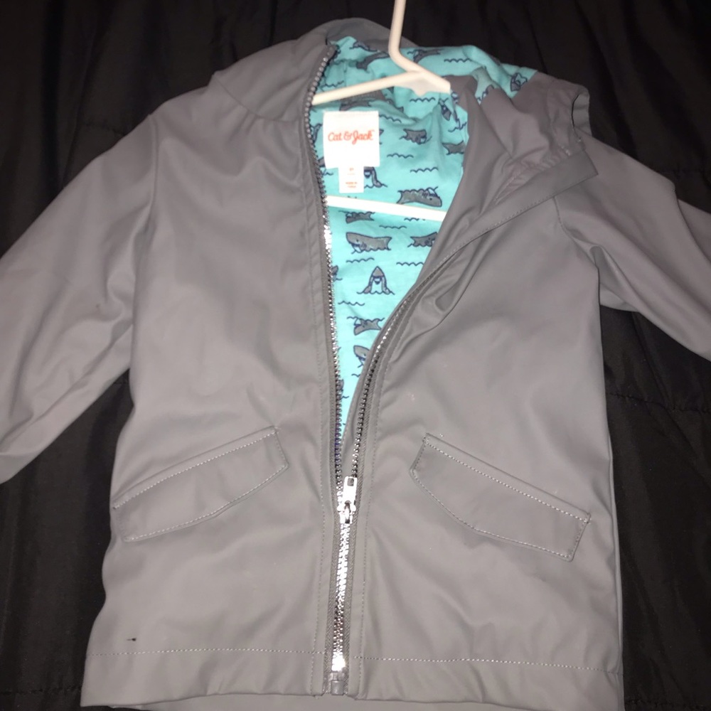 Cat & Jack brand raincoat size 2t. Great condition